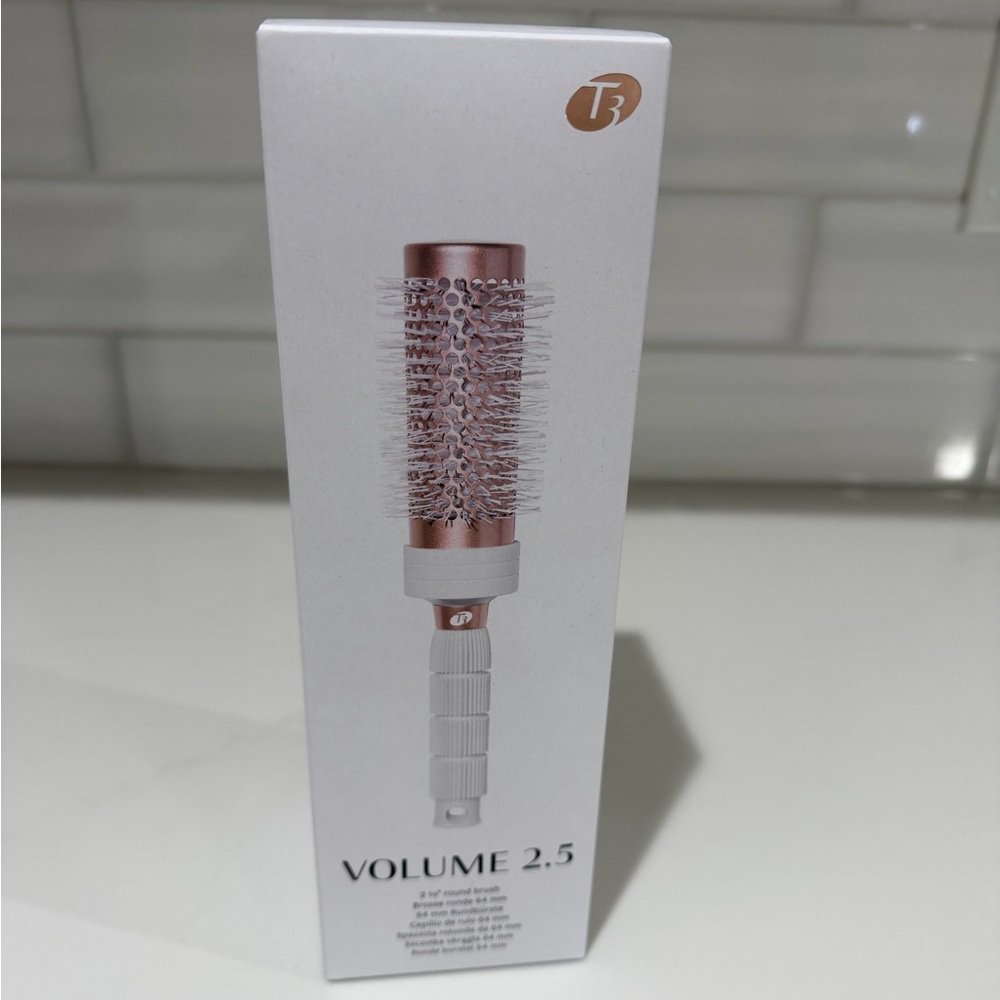 T3 Volume 2.5" Round Hair Brush
